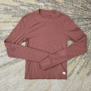 Vuori Women's Long Sleeve Top